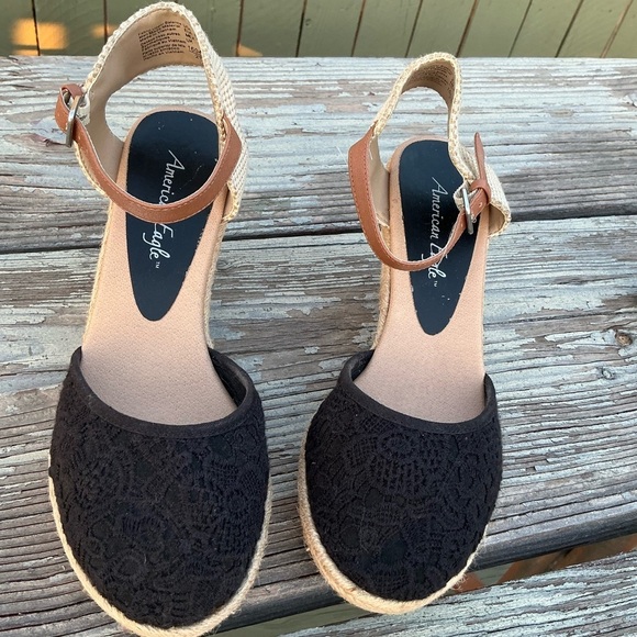 American Eagle Outfitters Black and Tan Espadrille Wedges - Picture 6 of 6